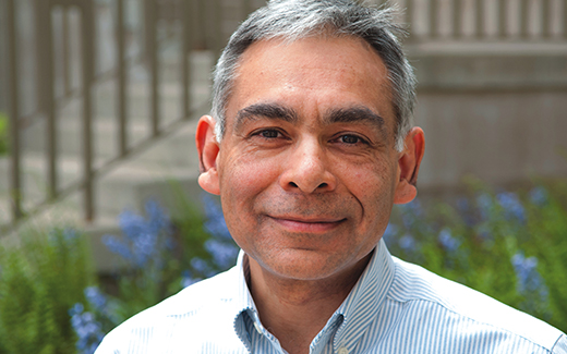 Head shot of Sohail Malik