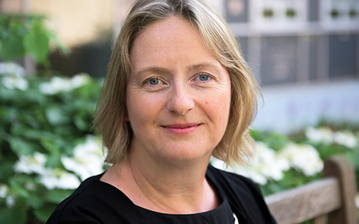 Head shot of Alison North